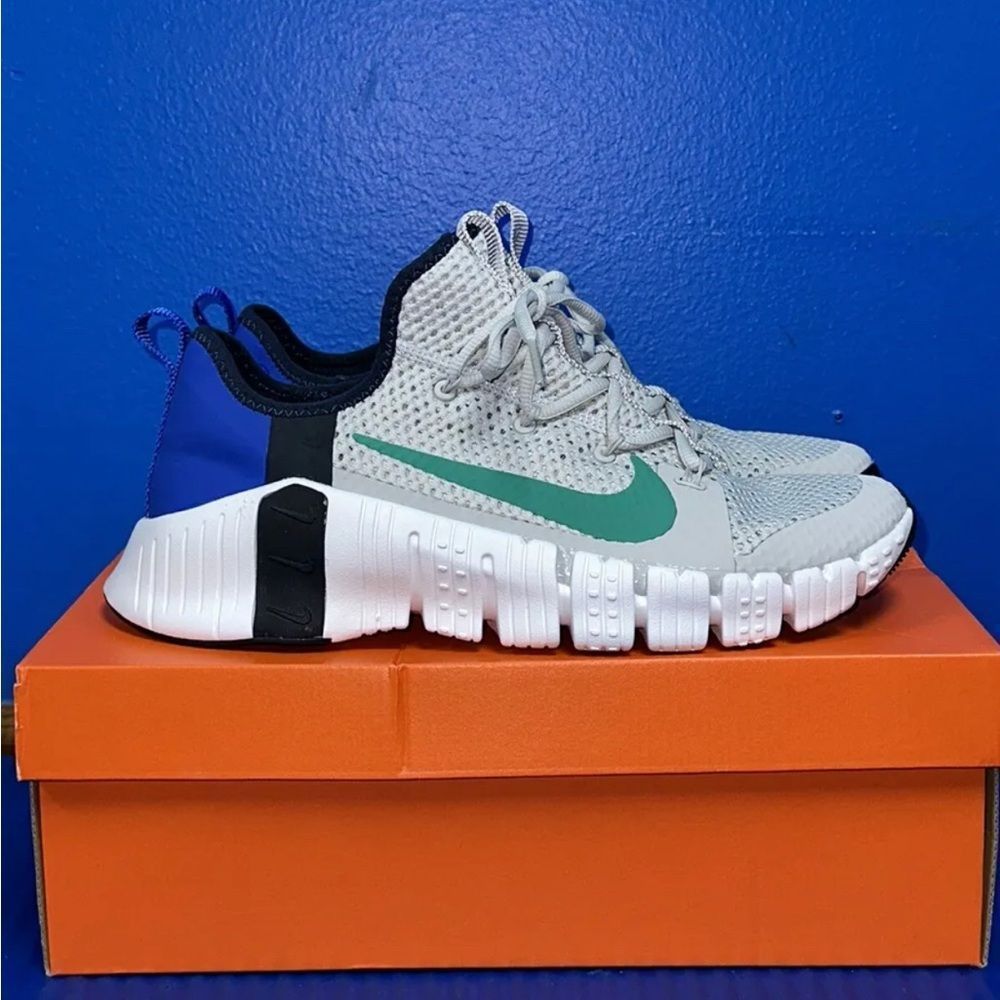 NEW Nike Free Metcon 3 Grey Fog Blue Green CJ0861-043 Men's Size 11 Shoes